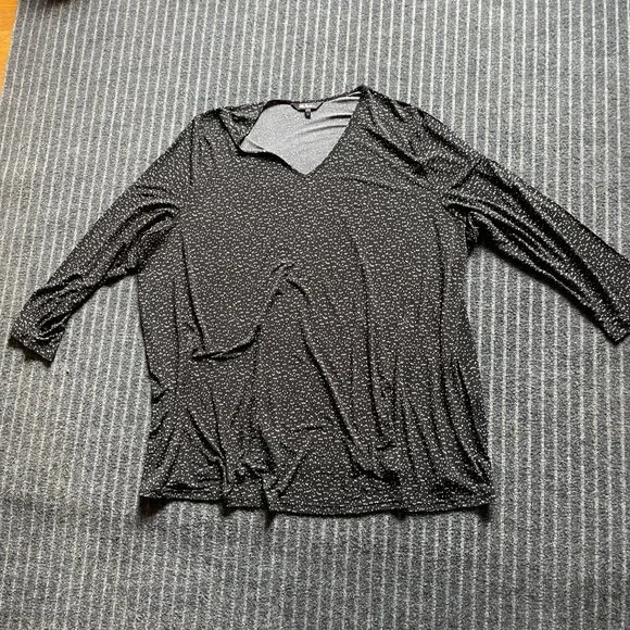 Ulla Popken black with tan and white spots 32/34 Women's Tunic Top poly blend - Picture 2 of 8